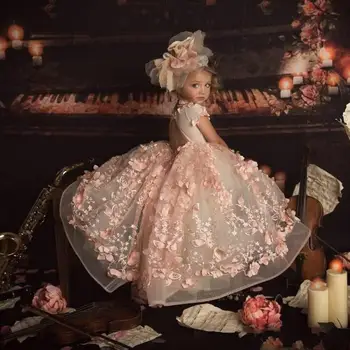 Bamblys Mergina Inscenizacija Suknelės, Puošnios 3D Aplikacijos trumpomis Rankovėmis, Gimtadienio Oficialią Chalatai Backless Kūdikių Gėlių Mergaitės Suknelė