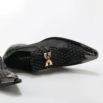 Zobairou mens classic batai spygliuota mokasīni, juoda vestuvių aukso kojų suknelė, batai brogue butai slydimo batų fabrikas-tiesiogiai