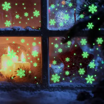 Švyti Tamsoje Snaigės Lipdukai Šviečiančios Snaigės PVC Statinio Liuminescencinės tvirtai laikosi Lipdukai Nauji Metai 2022 Kalėdų Lipdukai